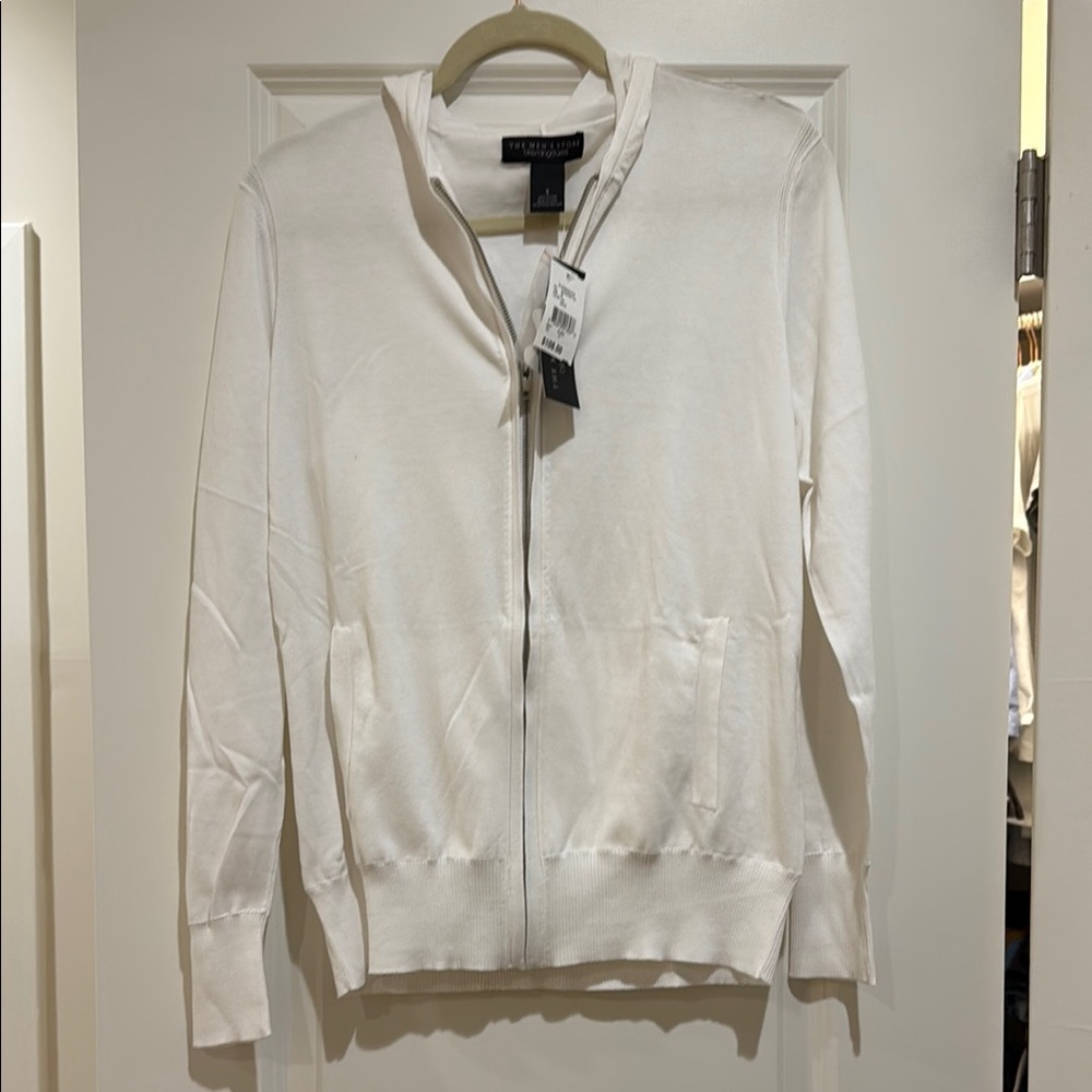 Bloomingdales White Zip-Up Hoodie